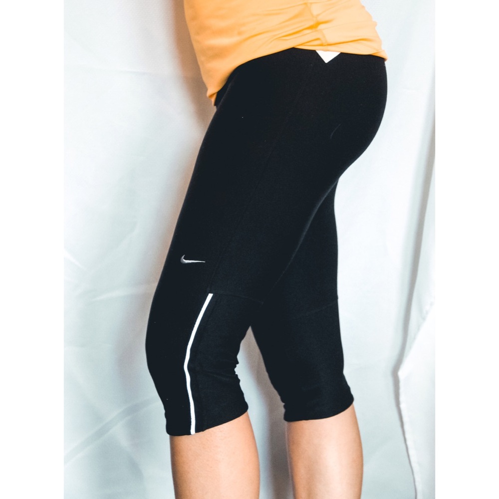 Cropped Nike leggings!
